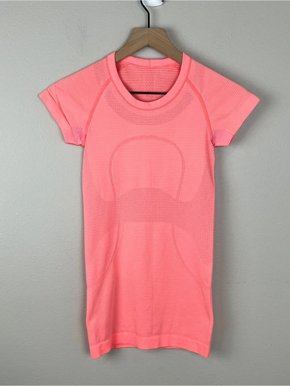 Lululemon Swiftly Tech Short Sleeve Crew